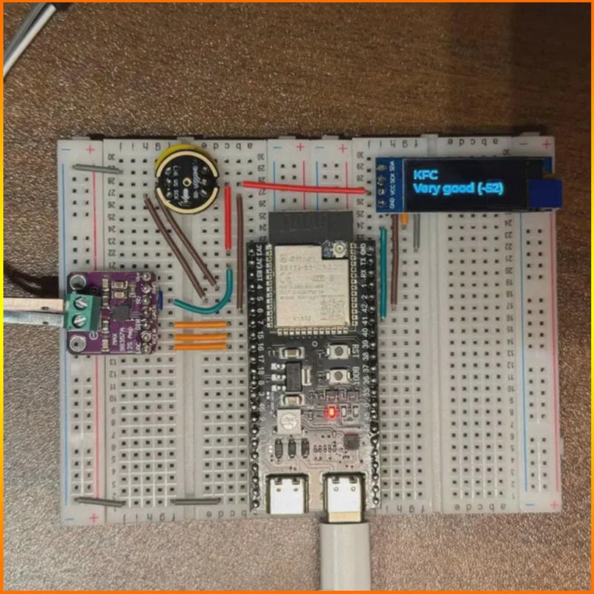 Xiaozhi AI Finished Product ESP32 S3 N16 R8 Deepseek Large Model Voice Development Board Xiaozhi Expansion Board AI Robot KIT