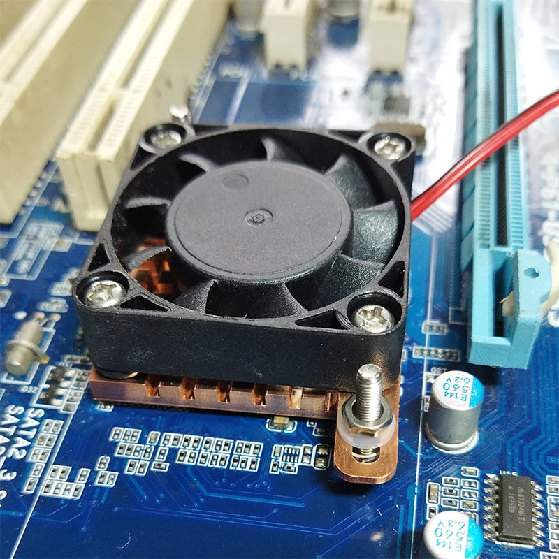 Custom Pure Copper Northbridge Motherboard Chipset Heatsink Cooler Radiator Fan For PC Graphics Card South North Bridge Chipset Cooling Manufacturer