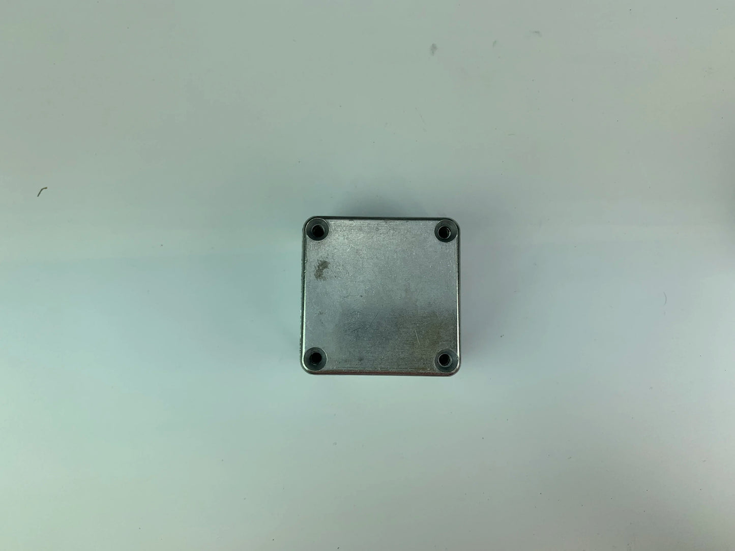 Custom White/Slive/Red/Green1590LB small effectors hammond aluminum box 50.5X50.5X31mm Manufacturer