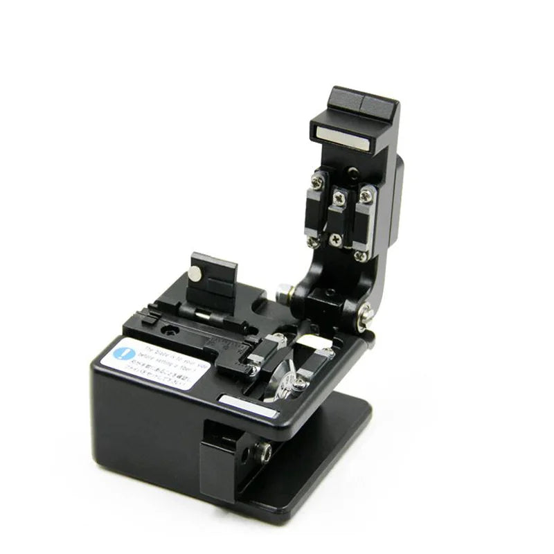Custom High Precision FT0709 Fiber Optic Cutter Used in FTTX FTTH 48,000 Fiber Cleaves Optical Fiber Cleaver Manufacturer
