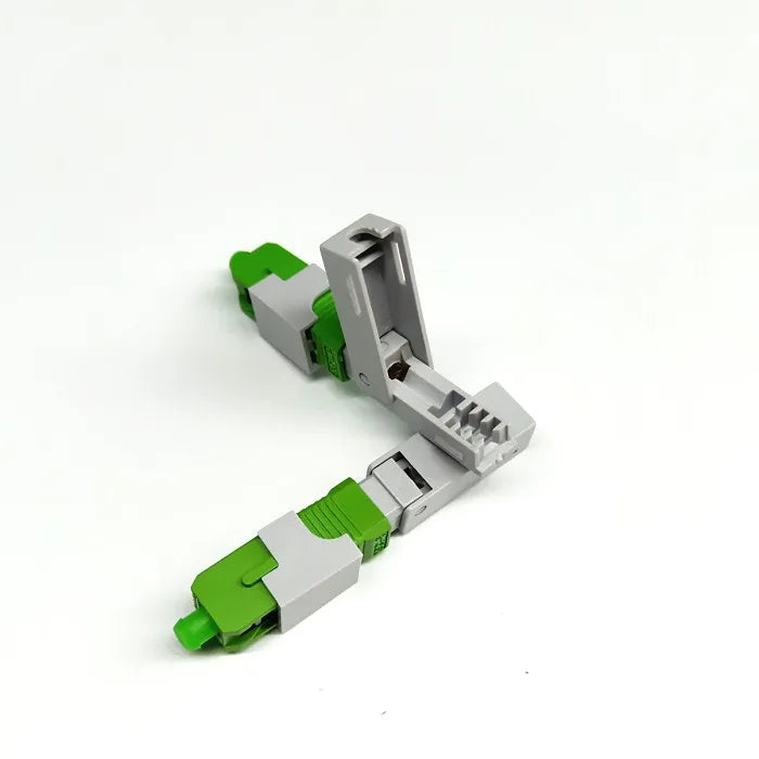 Custom 10PCSHigh Quality SC UPC/APC singlemode Flip cover fiber optic quick connector SC Embedded type FTTH Fiber Optic Fast Connector Manufacturer