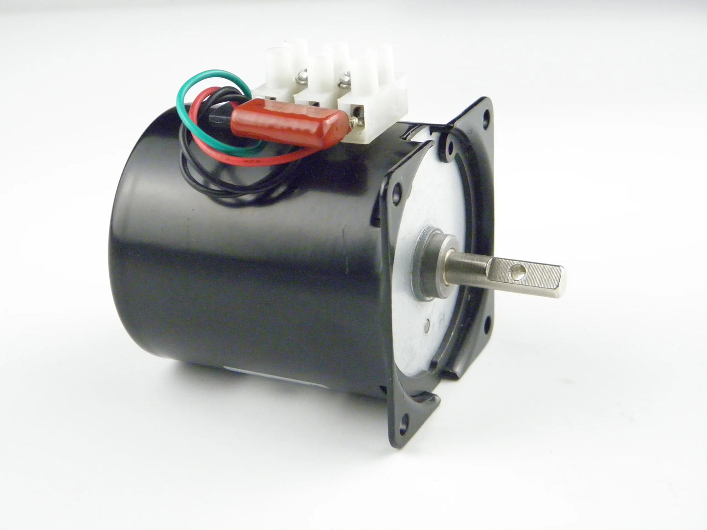 Custom  68KTYZ Permanent Magnet Synchronous Gear Motor 220V 10RPM Large Torque 35Kgf.cm Small Motor Manufacturer