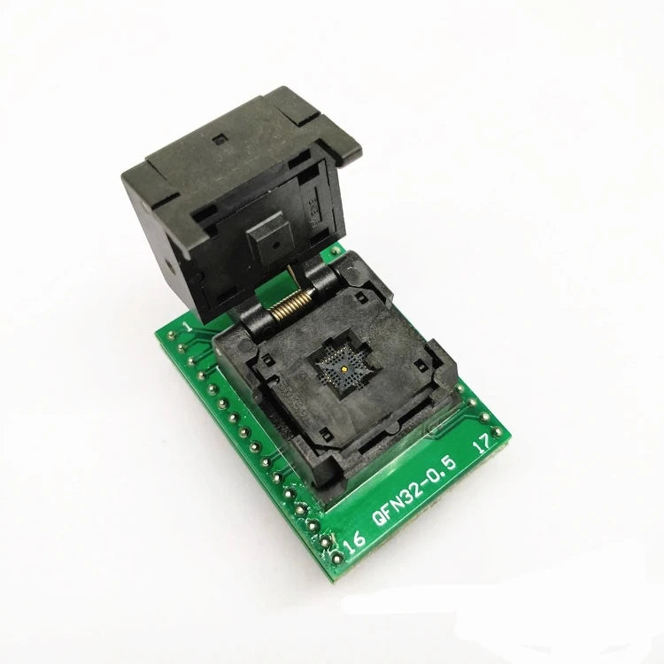 Custom QFN32-0.5 Burning Seat Flip To DIP32 High Temperature Resistant Ic Aging Seat 5*5mm Gold-plated Pin QFN32 Test Manufacturer