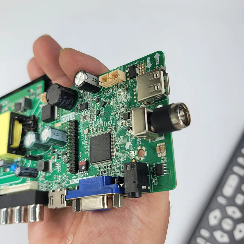 Custom    New LCD TV motherboard TP.SK106A.PA672  TP.SK108.PA672  TP.SK105A.PA672 free remote controlManufacturer