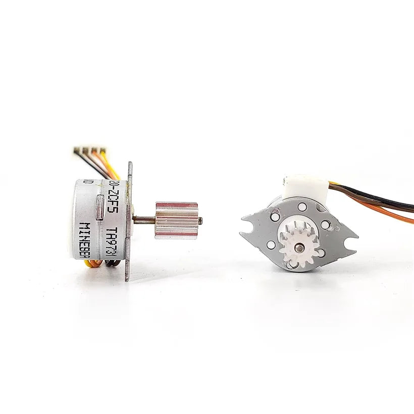 Custom Mini 15mm 2-Phases 4-Wires NMB Stepper Motor with 12 Teeth Gear 28 Ohms 18 Degrees Manufacturer